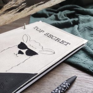 Personalisiertes Notizbuch Lama Top Secret